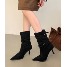 ミニミニストア(miniministore)のポインテッドトゥ ブーツ ショートブーツ