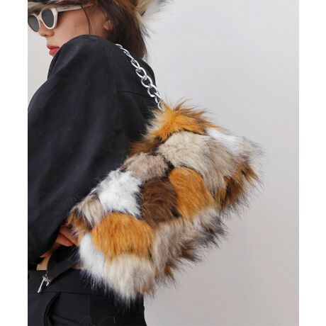 J[t@[ڂ䂭`F[V_[obOB炩ȐGSñGR[t@[fނŁAŋGߊƉ؂₩vXBRpNgȃTCYȂAKi邿傤ǗǂeʁBtŉוĂ^ꂵɂBfC[g͂AƂo̐HECxgȂǁALV[ŊBJ[FAC{[/x[W/IW/uETCYF:15cm ㉡:25cm ꉡ:26cm }`:7.5cm 荂:22cm 蒷:52cmiߕsAOsj [ɂāEA4Ήi22~31cm)F~EiPadminiΉi19.6~13.5~0.7cm)F~Ezi10~20cmjFZE܂z:ZEL[P[X:ZEybg{gi500mljF~Eybg{gci500mljF~dF188gnF|PbgF萶YFׂĕuTCYłi̐@ႢǍ덷܂̂ŁAjBCOAî߁Ai̍וdl͑قȂꍇ܂B\߂̏A肢v܂B