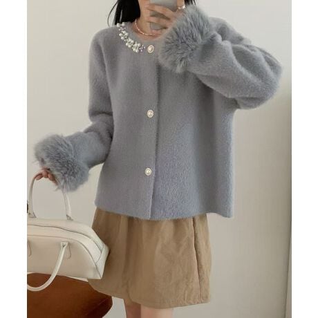 XbLm[J[Ƀp[ꂢ߃J[fBKB_炩ȃ^b`łɂAfɂDSnBVGbgŏd˒₷AgKBɃt@[炢A炵ivXBXJ[g~Ou[c̃tF~jR[f͂AfjƂ悭Ðh~bNXy߂BJ[FubN/AC{[/O[/J/XJCu[/sN/CG[TCYFTCY:55cm :39cm :55cm 䂫:74.5cm g:51cm :102-118cmnFȂLkF₠蓧FȂYFׂĕuTCYłi̐@ႢǍ덷܂̂ŁAjBCOAî߁Ai̍וdl͑قȂꍇ܂B\߂̏A肢v܂B