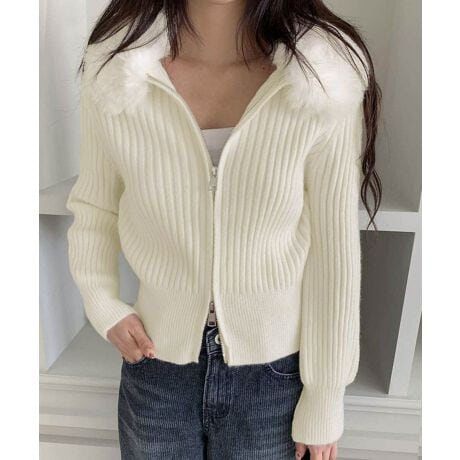 iȕ͋C܂ƂAӂӂ̃tFCNt@[J[ۓIȃujbgJ[fBKBƂ_炩ȃjbgfނŁAH~炵݂Ə炵炩ȃVGbgy߂B񌳂̃t@[݂܂؂₩ɌfUCB_uWbvdlŁA΃vI[o[AJ΃J[fBKƂĒȂBJWAɂꂢ߂ɂAR[fŎ݂Ɋy߂ꒅBJ[FubN/AC{[/x[W/CbhTCYFTCY:53cm :40cm :57cm 䂫:77cm g:49cm :98-140cmnFȂLkF蓧FAC{[݂̂₠ jbgfނׁ̈ALkɂĂ͕҂݂ɌԂꍇ܂BYFׂĕuTCYłi̐@ႢǍ덷܂̂ŁAjBCOAî߁Ai̍וdl͑قȂꍇ܂B\߂̏A肢v܂B