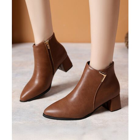 V[ỸX^COɌȂV[gu[cBTChɕ֗ȃt@Xi[tāAEX[YB{[}A芴̂镝Lq[ŔɂB̋ANZgɂȂAfC[[X͂AtH[}ȏʂɂBJ[FubNU[/ubNXG[h/AC{[/LTCYF22.5cmi35j/23.0cmi36j/23.5cmi37j/24.0cmi38j/24.5cmi39j/25.0cmi40jiJbR͌C\LƂȂ܂j[22.5]:22.5cm :8.1cm :9.4cm[23.0]:23.0cm :8.2cm :9.6cm[23.5]:23.5cm :8.3cm :9.8cm[24.0]:24.0cm :8.4cm :10.0cm[24.5]:24.5cm :8.5cm :10.2cm[25.0]:25.0cm :8.6cm :10.4cmq[iSTCYj:5cmvbgtH[iSTCYj:0.5cmdijF493g-551gYFׂĕuTCYłi̐@ႢǍ덷܂̂ŁAjBCOAî߁Ai̍וdl͑قȂꍇ܂B\߂̏A肢v܂B