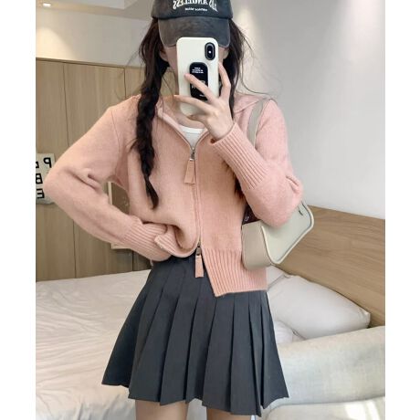 ㉺ǂ炩JWWbv͂̃jbgJ[fBKBWbv̊JŃCi[̌𒲐łARɃAWy߂fUCBWbp[߂΃vI[o[ɁAJ΃J[fBK⃉CgAE^[ƂĂBfjXbNXAXJ[gƂ̑QB񂵗͂̍ꖇBJ[FubN/AC{[/O[/u[/sNTCYFTCY:51cm :39cm :56cm 䂫:75.5cm g:50cm :100-130cmnFȂLkF蓧FȂYFׂĕuTCYłi̐@ႢǍ덷܂̂ŁAjBCOAî߁Ai̍וdl͑قȂꍇ܂B\߂̏A肢v܂B