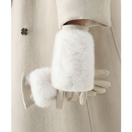 ŁuO̃AWvy߂AtFCNt@[Jo[tXG[hO[uBɂ͊炩ȋNт{A茳炵gBlw̓X}zΉŁA܂܃Nɑł̂|CgBt@[Jo[́At^O^P̂Ŏg3WAYBCX^Cɍ킹ăAW݁BV[łi悭fAhƃfUC𗼗̈ꖇBJ[FubN/zCg/O[/J/p[v/sNTCYFTCYܑSF24cm b:8.5cm w:8cmJo[SF14cm b:10cmuł̍̐łBnFȂ(N)LkF蓧FȂYFׂĕuTCYłi̐@ႢǍ덷܂̂ŁAjBCOAî߁Ai̍וdl͑قȂꍇ܂B\߂̏A肢v܂B