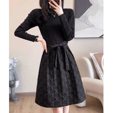 リボン柄フレアワンピース ウエストマーク