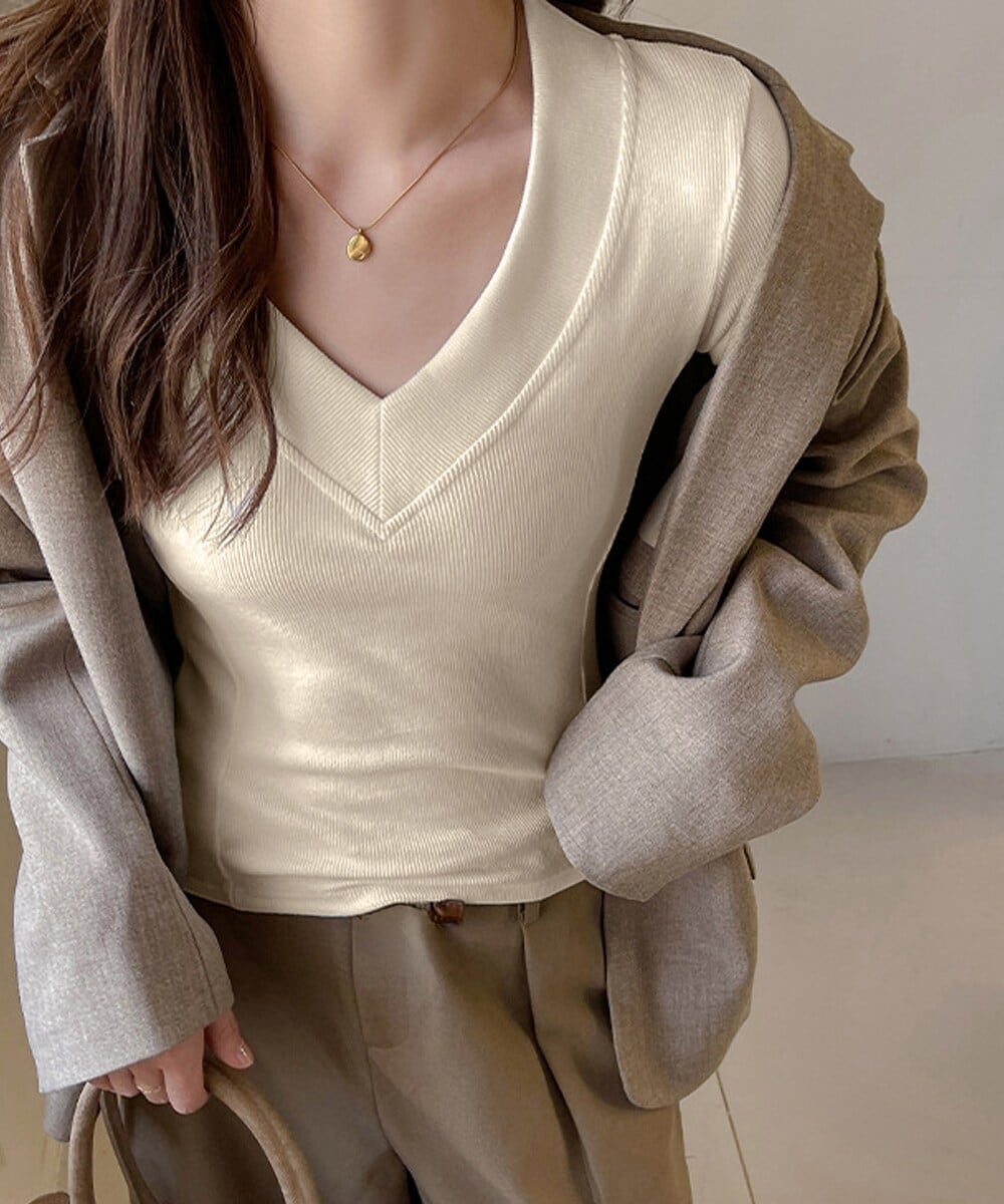 Vネック 長袖Tシャツ 韓国風カットソー