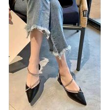 ポインテッドトゥパンプス ラインストーン