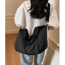 ナイロンショルダーバッグ大容量トート軽量