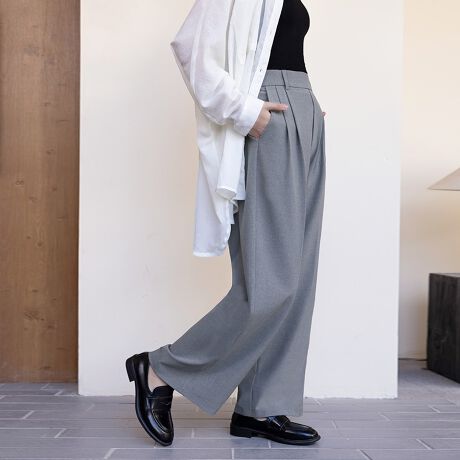 ǂȃJWAR[f1{łlۂoĂƏ_炩ȑfނSn悢^bNtXbNXpcVoInCEGXgŁAƂChVGbg悭[YɗꖇłBʓIȃfjnƔׂāA┖ŌySnȂ̂|CgIItBXJWAñgbvXƍ킹Y߂ɂ܂Ƃ߂Ag[i[Ȃǂ̃JWAACeƍ킹ăYCNɒȂA킹gbvXɂĂۂς閜\ACeBOV[Yłp邽߁A߂̃pcłBJ[CgO[/_[NO[/`R[/ubNi̐F͕BQƂBTCY:P(cm)yMz98cm/EGXg68-78cm/qbv118cm/ҏ35cm/҉67cmyLz100cm/EGXg72-82cm/qbv122cm/ҏ36cm/҉68cmH̊֌WAe̐ӏ(u)y}3cmzx͌덷̋e͈͂ƂĒĂ܂Bfރ|GXe80E[16E|E^4nӂLkȂȂnȂYChinafg166cm(pTCYM)Gߏt//H