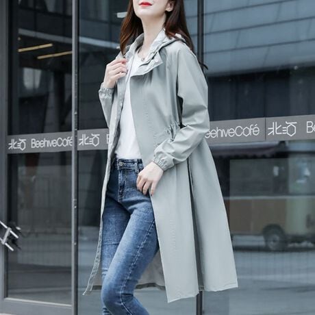 J̓┧Ɋ􂷂AÕ}Eep[J[łBVvȃfUCȂAXgƗVGbgꂽۂ^܂BH{Ă̂ŁAJxȂCɂpłAig͂AAEghAV[ɂ߂łBt[htŁA}ȉJɂΉ\B̓{^Œ߂ł̂ŁA̐Nh܂Btg̓Xibv{^ƃt@Xi[dlŁATChɂ͕֗ȑ傫߂̃|PbgtĂA@\Ƃ˔Ă܂ByʂȂ̂Ŏ^т₷As⃌W[ɂœKB@J[O[/lCr[/p[v/x[W/sNi̐F͕BQƂBTCY:P(cm)yMz104cm/g55cm/88cmyLz105cm/g57cm/89cmyLL/XLz106cm/g59cm/90cmH̊֌WAe̐ӏ(u)y}3cmzx͌덷̋e͈͂ƂĒĂ܂Bfރ|GXe100%nӂLkȂȂnȂYChinafg160cm(pTCYM)Gߏt/