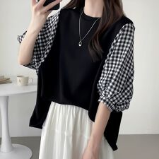 ドゥーベル(Doux Belle)の切り返しデザインラウンドネックカットソー