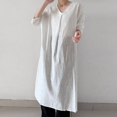 VvȂ̂ɉ؂₩ŏꏊI΂ȂAVA[̑fފlŉI[o[TCYVcs[X􂿂ƂoɂAEghAV[łlۂoĂ܂II[o[TCYŎdグĂ邽ߑ΂yXIbr>fނ_炩̂łƂČySnł􃍃OV[Yłp邽߁A߂̃s[XłBJ[ubN/zCgi̐F͕BQƂBTCY:P(cm)yt[z113cm/g57cm/84cmH̊֌WAe̐ӏ(u)y}3cmzx͌덷̋e͈͂ƂĒĂ܂BfރRbg95E5nӂLkȂȂnȂYChinafg160cm(pTCYM)Gߏt/