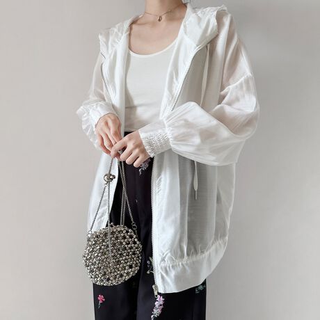 ẲHDɂ҂̃I[o[TCYVA[p[J[BƂVGbgŁACɂȂ̌^Jo[AȂꊴo܂BɂׂɂƂfނŁAĂ̎O΍ɂ҂Iⓧ̂VA[ȐnȂ̂ŁAőu₩ɁBVvȂ̃{[AghCNȈۂɁBACe킸킹₷ALX^COy߂܂B@J[zCg/lCr[/x[W/ubN/O[i̐F͕BQƂBTCY:P(cm)yMz69cm/70cm/g65cm/40cmyLz70cm/71cm/g67cm/41cmH̊֌WAe̐ӏ(u)y}3cmzx͌덷̋e͈͂ƂĒĂ܂Bfރ|GXe100%nӂLkȂ聚nȂYChinafg160cm(pTCYM)Gߏt//H