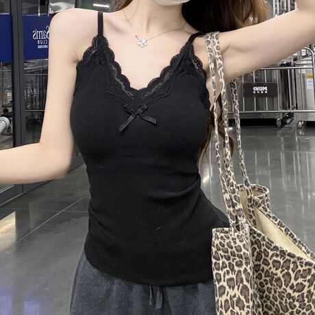 iȃ[Xƃ{ڂ䂭A炵_̃L~\[BLk̂郊ufނŁA{fBCɗDtBbgB悢Ȃ݂̗ǂnŁACi[ƂĂ͂AgbvXƂĂ􂵂܂B̃[X͑@ׂŔAfReYɌĂ܂BJWAȃfjXJ[gƍ킹̂͂AWPbg̃Ci[ƂăItBXX^CɎ̂߂łB @J[zCg/x[W/ubNi̐F͕BQƂBTCY:P(cm)yMz43cm/g68cmyLz44cm/g70cmyLL/XLz45cm/g72cmH̊֌WAe̐ӏ(u)y}3cmzx͌덷̋e͈͂ƂĒĂ܂Bfރ|GXe95%E|E^5%nӂLk聚ȂnȂYChinafg160cm(pTCYM)Gߏt/