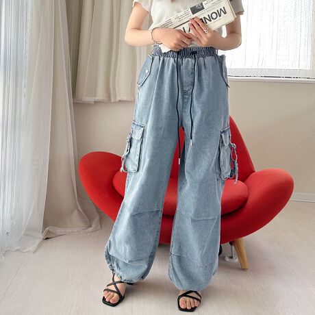 Be[ŴtF[hfjɁA@\IȃTCh|PbgƃobNxgghՂ̃ChpcBƂVGbgœ₷AXg[gX^Cɂi`JWAɂ}b`܂B傫߂̃|Pbg͎płȂAfUC̃ANZgɂBX|[cJWAȕ͋CYfjJ[SpcBvɃ{ONăghvXB悭Ƃ̂fUCŁAqbv⑾ȂǋCɂȂ镔Jo[IIɂ͐\ȃSXshtĂ̂ŃX^COɍ킹Ċy߂܂BJ[u[/Pu[/TbNXu[/O[/_[NO[i̐F͕BQƂBTCY:P(cm)yMzEGXg64-100cm/qbv108cm/^34.5cm/Oҏ31.5cm/҉69cm/28cmH̊֌WAe̐ӏ(u)y}3cmzx͌덷̋e͈͂ƂĒĂ܂Bfޖ75E|GXe25nӂLkȂȂnȂYChinafg160cm(pTCYM)Gߏt//H/~