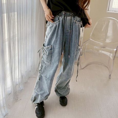 bNXƃX^CbV˔̃ChfjpcłBƂVGbgő̌^I΂AǂȃX^Cɂ}b`BEGXgɂ͒߉\ȃh[XgOtŁASn悭tBbg܂BƂ̃fjfނoApł{ɁBTCh̃|PbgƂ肰ȂfBe[AȂꂽJWAvXBi`ȃX^C⃂[hnɂ킹₷A\ȃACełBJ[TbNXu[/u[/O[/_[NO[i̐F͕BQƂBTCY:P(cm)yMzEGXg64-100cm/qbv108cm/^34.5cm/Oҏ31.5cm/҉68cm/28cmH̊֌WAe̐ӏ(u)y}3cmzx͌덷̋e͈͂ƂĒĂ܂Bfޖ75E|GXe25nӂLkȂȂnȂYChinafg160cm(pTCYM)Gߏt//H/~