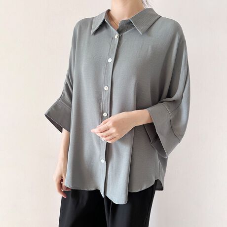 Oȏ䊴ƂƂVGbgłƃtɂȂČGKgȃOVcVoIVvȂׂVGbgɂčꖇłB킹₷J[WJJWAEItBXV[ȂǕLΉBƊ炩ȔǴAySn̐nłBVcƂẴCgłȂAHDƂĂp̂Bǂȃ{gXɂ킹₷A񂵗͂̂闊ꖇłBJ[zCg/ubN/x[W/uE/J[L/lCr[/O[i̐F͕BQƂBTCY:P(cm)yt[z67cmg85cm/55cmH̊֌WAe̐ӏ(u)y}3cmzx͌덷̋e͈͂ƂĒĂ܂Bfރ|GXe100%nLkȂzCg₠聚nȂYChinafg160cm(pTCYt[)Gߏt/