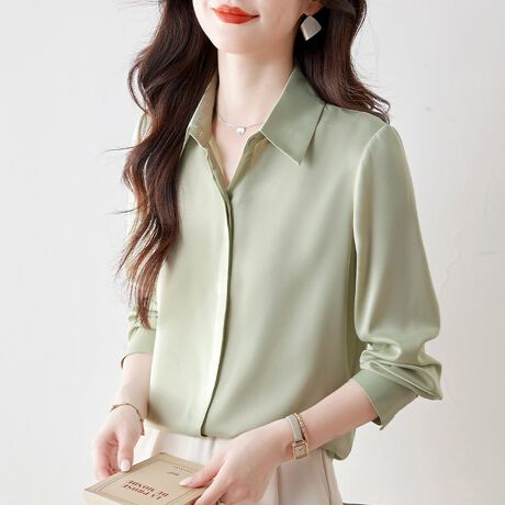 iȌ򊴂͂̃TeuEX́Aꂢ߃X^Cɂ҂ȈꖇBO㍷̂钅ŁAAEgX^CłoX悭܂AȂꊴ|GXe100̌y₩ȑfނŁAƂGƒ悢łBLk͂܂񂪁AƂgŉKȒSnB݌⑳̃{^ȂǁAו܂ŒJɎdグꂽfUCB|PbgȂŃVGbgBItBX炨o܂ŁALV[Ŋ􂷂閜\uEXłBJ[ubN/zCg/x[W/CgO[/TbNX/O[i̐F͕BQƂBTCY:P(cm)yMzO60cm/㑍66cm/g50cm/37cm/58cmyLzO61cm/㑍67cm/g52cm/38cm/59cmyLL/XLzO62cm/㑍68cm/g54cm/39cm/60cmH̊֌WAe̐ӏ(u)y}3cmzx͌덷̋e͈͂ƂĒĂ܂Bfރ|GXe100%nnȂYChinafg160cmipTCYMjGߏt/H