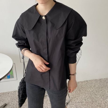 傫߂̃EhJ[ۓIȁANVJȕ͋CYuEXBɂقǂ悭MU[ꂽ́AӂƂ炵VGbgBobNX^Cɂ̓v[c{Aтɗhy₩ȈۂɁBO㍷̂钅ŁACɂȂ鍘܂肰ȂJo[BƋ݌ɂ̓{^tŁAו܂łfUCBŌy₩ȑfފ́AtH̃C[hX^Cɂ҂łBVvȂ݊̂ꖇŁAIIt킸􂵂܂BJ[ubN/zCgi̐F͕BQƂBTCY:P(cm)yt[zO65cm/㑍71cm/g54cm/51cm/47cmH̊֌WAe̐ӏ(u)y}3cmzx͌덷̋e͈͂ƂĒĂ܂BfރRbg65%E|GXe35%nLkȂnȂYChinafg160cmipTCYt[jGߏt/H