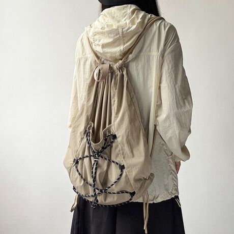 jp̃JWAȑeʃobNVoIeʂȂ傫ȂtH`[|Cg̃ACełIǂTCYŏd󂷂邱ƊԈႢȂBR[fBl[gɓ݂₷nCƂ؍ȃfUCACefC[g͂AƂoɂyɂg܂J[J[L/O[/ubN/ItzCg/x[Wi̐F͕BQƂBTCY:P(cm)40cm/48cmH̊֌WAe̐ӏ(u)y}3cmzx͌덷̋e͈͂ƂĒĂ܂BfރiC100nӂLkȂȂnȂYChinaGߏt//H/~