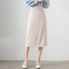 センタースリットミドル丈スカート