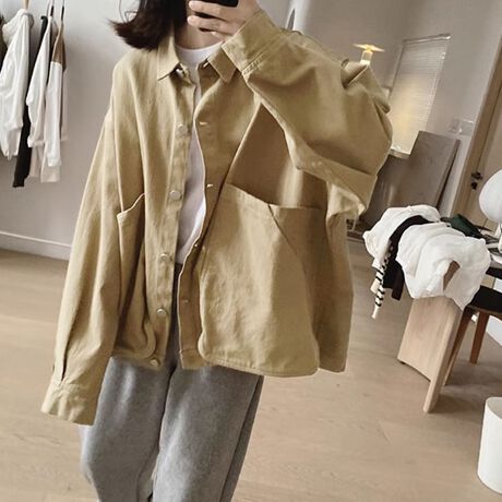 Vĉ悤Ȍy₩ƃWPbĝƊ˔ꖇBƂgƃhbvV_[ŁAȂꂽ͋Co܂B|PbgtŎpAfC[gɂ҂BnȂ̂݌vŁAtȞyAE^[ƂĊ􂵂܂BJWAɂꂢ߂ɂ킹₷A񂵗͔QBVvȂꂽfUCŁA[h[uɈꖇƏd󂷂ACełBJ[sN/x[W/L/ubNi̐F͕BQƂBTCY:P(cm)yMz62cm/g62cm/52cm/51cmyLz63cm/g64cm/53cm/52cmH̊֌WAe̐ӏ(u)y}3cmzx͌덷̋e͈͂ƂĒĂ܂BfރRbg65%E|GXe35%nӂLkȂȂnȂYChinafg160cmipTCYMjGߏt/H