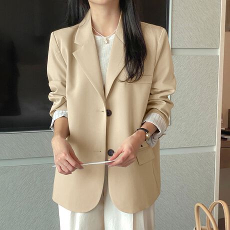 NVJȃyƑ̃{^fBe[ۓIȁAe[[hWPbgBw̖DCVGbg𐶂ݏoA\zIȒf͂𔭊Btg2{^dlŁAƊƔ̃oX▭B_炩ȑfނŒSnKAtH~̃OV[Y􂵂܂B|PbgtŎpAIIt킸g閜\ACeBpcɂXJ[gɂ킹₷AX^CAbv܂BꖇŒfAgȂWPbgłBJ[R[q[/CgO[/x[W/ubNi̐F͕BQƂBTCY:P(cm)yt[z72cm/g54cm/41cm/60cmH̊֌WAe̐ӏ(u)y}3cmzx͌덷̋e͈͂ƂĒĂ܂Bfރ|GXe100%nӂLkȂȂn聚YChinafg163cmipTCYt[jGߏt/H