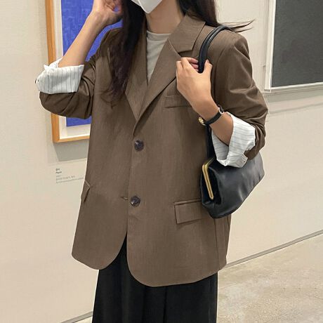 NVJȃyƑ̃{^fBe[ۓIȁAe[[hWPbgBw̖DCVGbg𐶂ݏoA\zIȒf͂𔭊Btg2{^dlŁAƊƔ̃oX▭B_炩ȑfނŒSnKAtH~̃OV[Y􂵂܂B|PbgtŎpAIIt킸g閜\ACeBpcɂXJ[gɂ킹₷AX^CAbv܂BꖇŒfAgȂWPbgłBJ[R[q[/CgO[/x[W/ubNi̐F͕BQƂBTCY:P(cm)yt[z72cm/g54cm/41cm/60cmH̊֌WAe̐ӏ(u)y}3cmzx͌덷̋e͈͂ƂĒĂ܂Bfރ|GXe100%nӂLkȂȂn聚YChinafg163cmipTCYt[jGߏt/H