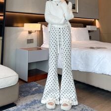 ドット柄フレアニットパンツ