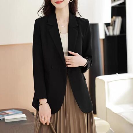 _u{^dlƃV[vȃyۓIȁAOe[[hWPbgBwʂɂ̓Z^[xgŁA₷Ɨ̊𗼗Bɂ3{^炢Aו܂łdオBntŏtH~̃OV[YB|Pbgŋ@\BjAXJ[l̂ȂꊴĂ܂BpcɂXJ[gɂ킹₷AIIt킸񂵉\Ȗ\AE^[łBJ[O[/x[W/ubNi̐F͕BQƂBTCY:P(cm)yMz69cm/g50cm/37cm/59cmyLz70cm/g52cm/38cm/60cmyLL/XLz71cm/g54cm/39cm/61cmH̊֌WAe̐ӏ(u)y}3cmzx͌덷̋e͈͂ƂĒĂ܂Bfރ|GXe100%nӂLkȂȂn聚YChinafg163cmipTCYMjGߏt/H/~