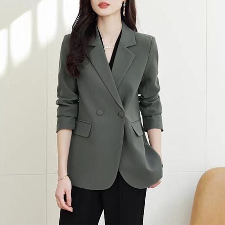 _u{^dlƃV[vȃyۓIȁAOe[[hWPbgBwʂɂ̓Z^[xgŁA₷Ɨ̊𗼗Bɂ3{^炢Aו܂łdオBntŏtH~̃OV[YB|Pbgŋ@\BjAXJ[l̂ȂꊴĂ܂BpcɂXJ[gɂ킹₷AIIt킸񂵉\Ȗ\AE^[łBJ[O[/x[W/ubNi̐F͕BQƂBTCY:P(cm)yMz69cm/g50cm/37cm/59cmyLz70cm/g52cm/38cm/60cmyLL/XLz71cm/g54cm/39cm/61cmH̊֌WAe̐ӏ(u)y}3cmzx͌덷̋e͈͂ƂĒĂ܂Bfރ|GXe100%nӂLkȂȂn聚YChinafg163cmipTCYMjGߏt/H/~