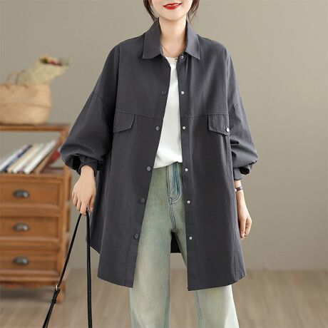 v[c̃obNfUCۓIȃVcWPbgBƂI[o[TCYŁAtɉHD邾łȂꊴo܂Btg̓{^dlŒEX[YBɂ̓|PbgtŁApƃfUC𗼗B݌͂ƂۂŁACi[Ƃ̃C[hy߂܂B_炩ȑfނŒSnKBpcɂXJ[gɂ킹₷AIIt킸􂷂ꖇłBJ[ubN/_[NO[/J[Li̐F͕BQƂBTCY:P(cm)yMzO76cm/㑍73cm/g69cm/67cm/42cmyLzO77cm/㑍74cm/g71cm/68cm/43cmyLL/XLzO78cm/㑍75cm/g73cm/69cm/44cmH̊֌WAe̐ӏ(u)y}3cmzx͌덷̋e͈͂ƂĒĂ܂Bfރ|GXe65%ERbg35%nӂLkȂȂnȂYChinafg163cmipTCYMjGߏt/H