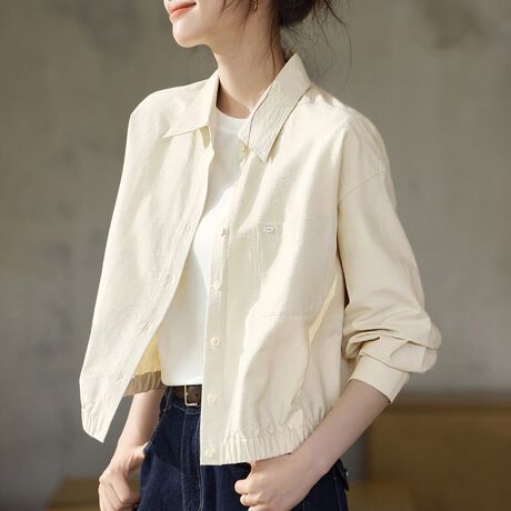 MU[ۓIȒVcWPbgłBtg̓{^dlŁAHDƂĂgbvXƂĂ􂵂܂B̓{^tŁAӂƂVGbgɃnvXB̓SŁAƂȂ܂Bɂ̓{^t̃|Pbg炢A肰ȂANZgɁBpcɂXJ[gɂ킹₷AIIt킸g閜\ACełBG߂̕ςڂɂd󂷂A񂵗͂̍ꖇłBJ[x[W/lCr[i̐F͕BQƂBTCY:P(cm)yMz50cm/g53cm/47cm/50cmyLz51cm/g55cm/48cm/51cmyLL/XLz52cm/g57cm/49cm/52cmH̊֌WAe̐ӏ(u)y}3cmzx͌덷̋e͈͂ƂĒĂ܂Bfރ|GXe70E[30%nӂLkȂnȂYChinafg160cmipTCYMjGߏt/H