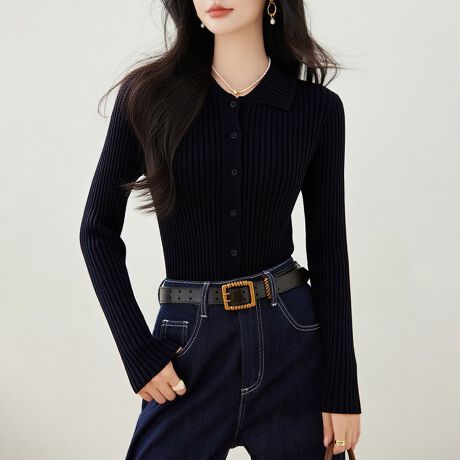 ݕtfUCۓIȒjbggbvXB{^tgdlŁAƊƔ𗼗܂Bu҂݂̏cCƂVGbgoB␞udlŁAn̂tHɎdグ܂B_炩ȑfނŒSnKBobNX^CƂĂāAǂ̊pxfꖇłBpcɂXJ[gɂ킹₷AIIt킸􂵂܂BJ[Cgx[W/ubN/_[Nx[Wi̐F͕BQƂBTCY:P(cm)yt[z50cm/g40cm/33cm/56cmH̊֌WAe̐ӏ(u)y}3cmzx͌덷̋e͈͂ƂĒĂ܂Bfރ[50%EiC30%E|GXe20%nӂLk聚ȂnȂYChinafg165cmipTCYt[jGߏH/~