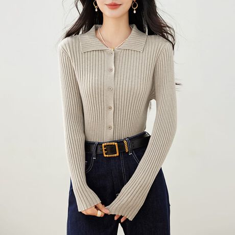 ݕtfUCۓIȒjbggbvXB{^tgdlŁAƊƔ𗼗܂Bu҂݂̏cCƂVGbgoB␞udlŁAn̂tHɎdグ܂B_炩ȑfނŒSnKBobNX^CƂĂāAǂ̊pxfꖇłBpcɂXJ[gɂ킹₷AIIt킸􂵂܂BJ[Cgx[W/ubN/_[Nx[Wi̐F͕BQƂBTCY:P(cm)yt[z50cm/g40cm/33cm/56cmH̊֌WAe̐ӏ(u)y}3cmzx͌덷̋e͈͂ƂĒĂ܂Bfރ[50%EiC30%E|GXe20%nӂLk聚ȂnȂYChinafg165cmipTCYt[jGߏH/~