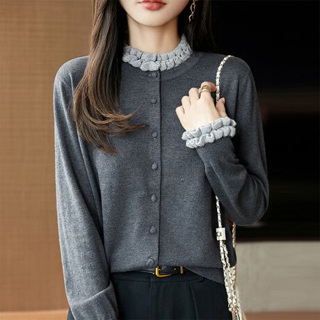 ݌ƑɃtjbggbvXB{^tgdlŁAƊƃtF~j𗼗܂Bt̗̊܂茳ɉ؂₩YAf͂QBEGXg܂͂ƂVGbgŁACłAEgłoX悭Ȃ܂B_炩ȑfނŒSnKBobNX^CƂĂāAǂ̊pxfꖇłBIIt킸􂷂AgbvXłBJ[O[/lCr[/Ji̐F͕BQƂBTCY:P(cm)yt[z55cm/g54cm/41cm/58cmH̊֌WAe̐ӏ(u)y}3cmzx͌덷̋e͈͂ƂĒĂ܂Bfރ[50%EiC30%E|GXe20%nӂLk聚ȂnȂYChinafg160cmipTCYt[jGߏH/~