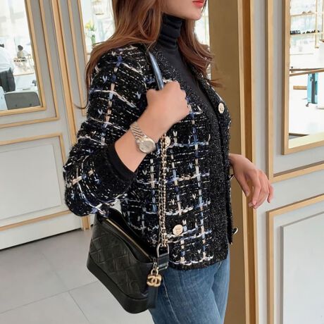 zFڂ`FbNJ[fBKłBtgƃobÑlbNC͂ƂdオŁA񂵗͂QB{^tŉHDƂĂgbvXƂĂ􂵂܂B_炩ȃjbgfނŒSnǂAG߂̕ςڂɂdBVvȃ{gƍ킹邾ŁAȂꊴ̂X^C܂BJ[AC{[/ubN/x[Wi̐F͕BQƂBTCY:P(cm)yt[z64cm/g53cm/40cm/59cmH̊֌WAe̐ӏ(u)y}3cmzx͌덷̋e͈͂ƂĒĂ܂BfރAN85%E|GXe15%nӂLkȂȂnȂYChinafg160cmipTCYt[jGߏt/H