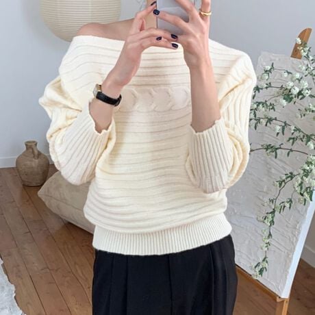 u҂݂ƃP[uۓIȒjbgZ[^[łB񌳂͍L߂̃EhlbNŁA܂ɔvXB␞̓udlŁAn̂VGbgɐ܂B⑳Ɏ{ꂽ҂ݕÅƕ\𐶂ݏo܂B悭tBbgTCYŁACi[I΂񂵗͂QłBpcɂXJ[gɂ킹₷AIIt킸􂵂܂BG߂̕ςڂɂd󂷂Af͂̍ꖇłBJ[J[L/ItzCgi̐F͕BQƂBTCY:P(cm)yt[z50cm/g50cm/79cmH̊֌WAe̐ӏ(u)y}3cmzx͌덷̋e͈͂ƂĒĂ܂Bfރ[50%EiC30%E|GXe20%nӂLk聚ȂnȂYChinafg160cmipTCYt[jGߏH/~