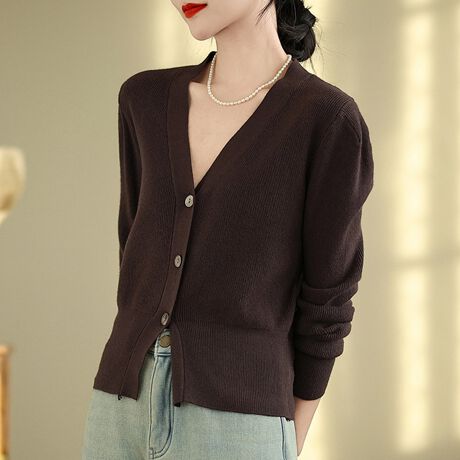 VlbNdl̒J[fBKłBtgɂ̓{^{AJĂĂȂ݁B͒悭tBbgAEGXg܂ƌĂ܂B⑳̃C͎RȗAbNX̂VGbgɁBVvȂꂽfUCŁAIIt킸􂵂܂BpcɂXJ[gɂ킹₷A񂵗͂QłBG߂̕ςڂɂd󂷂Af͂̍ꖇłBJ[ubN/_[NuE/O[i̐F͕BQƂBTCY:P(cm)yt[z53cm/g49cm/41cm/62cmH̊֌WAe̐ӏ(u)y}3cmzx͌덷̋e͈͂ƂĒĂ܂Bfރ[50%EiC30%E|GXe20%nӂLk聚ȂnȂYChinafg160cmipTCYt[jGߏt/H