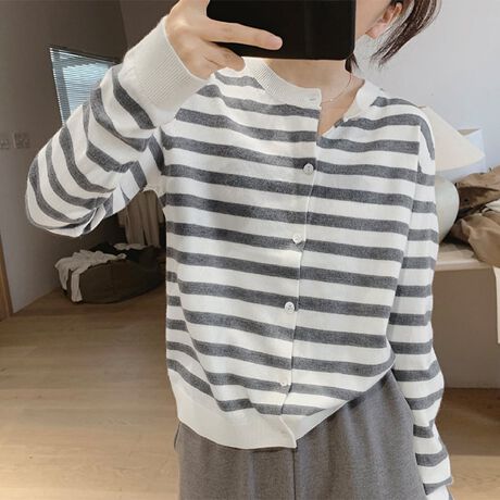 {[_[ۓIȒJ[fBKłBEhlbNdlŁA񌳂͂ƂۂɁBtgɂ̓{^炢AEX[YB␞͔zF؂ւŁAn̂VGbgɎdグ܂BƂTCYŁACi[I΂񂵗͂QłBpcɂXJ[gɂ킹₷AIIt킸􂵂܂BG߂̕ςڂɂd󂷂Af͂̍ꖇłBJ[u[/ubN/O[i̐F͕BQƂBTCY:P(cm)yt[z63cm/g52cm/35cm/63cmH̊֌WAe̐ӏ(u)y}3cmzx͌덷̋e͈͂ƂĒĂ܂Bfރ[50%EiC30%E|GXe20%nӂLk₠聚ȂnȂYChinafg160cmipTCYt[jGߏt/H