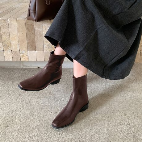 XNGAgDƑq[̃V[gu[cłBTChWbvdlŒEX[YAZɂꑫB芴̂q[ŕ₷AԂ̊OoɂΉB܂͂ƂVGbgŁArʂ҂ł܂BXJ[gɂpcɂ킹₷AR[f̕L܂BVvȂꂽfUCŁAIIt킸BGߊꂽX^COɂ҂̃ACełBJ[ubN/`Ri̐F͕BQƂBTCY:P(cm)q[3cmH̊֌WAe̐ӏ(u)y}3cmzx͌덷̋e͈͂ƂĒĂ܂BfލbfށFvEfށFꁚYChina