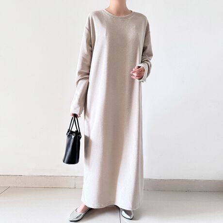 EhlbNdl̃Ojbgs[XłB񌳂͂ƂfUCŁA܂ɔvXB␞̓udグŁAn̂VGbgɐ܂B悭Ƃ̂TCYŁẪCEKȒSnBpvXu[cƂ̑ǂAIIt킸􂵂܂BANZ⏬ňۂςA񂵗͂̍ꖇłBG߂̕ςڂɂd󂷂Af͂̍s[XłBJ[CgO[/x[W/ubN/_[NO[i̐F͕BQƂBTCY:P(cm)yMz124cm/g59cm/52cm/57cmyLz125cm/g61cm/53cm/58cmH̊֌WAe̐ӏ(u)y}3cmzx͌덷̋e͈͂ƂĒĂ܂BfރRbg65%E|GXe35%nӂLk₠聚ȂnȂYChinafg160cmipTCYMjGߏt/H