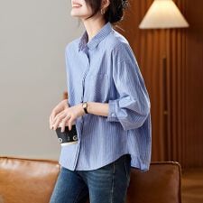 ストライプ柄シャツ