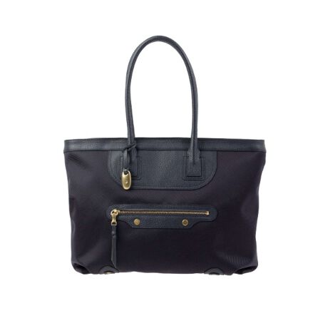 [^ԁFR9751940]uhݗ爤Ă铭̖gKEYV[YhɁAg[gobO^CvVɒԓBăAJ̗X֏WzlgĂobO`[tɂNVbNȃfUC͂̂܂܂ɁA |\ȍ̃nhX}[gtH[\ȊO|PbgȂǂAbvf[gBiC䂦̌y݂łBA4TCYΉŁA}`18cmƎ[͂[B1250fj[̒󎅂ňDicCjꂽiCgpB}bgȕ\ŋxByCɓo^zCɂȂACéwCɓo^x߂łBICTCg̊eACeɂun[g}[NvNbNĊȒPɒǉł܂BCɓACeA݌Ɏc킸EēׂȂǃLy[ΏۂɂȂꍇɂm点܂Bd:700g