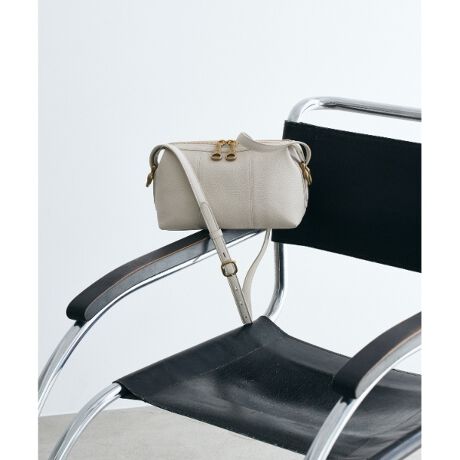 [^ԁFR9781070]ۂ݂̂tH3ɃfUCꂽṽnMA_炩ȐHpfiƂPain de mieiph~jz500mlybg{geʂȂA{̂̃Xeb`Ă̂ŉɌARpNgȈۂ^V_[obOBt@Xi[Ghɂ^J{ATCh猩Ă̂\͂̂ЂƂBoCu[V\tgɎdグvgpĂ̂ŁAƎ΂ߊ|΂ĝɊY܂Bz[V_[Xgbv͒߉\FI[v|Pbg~2 t@Xi[|Pbg~1Ɩ̊֌WɂAۂFČꍇ܂B܂Ap\REX}[gtHȂǂ̊ɂA኱iƉ摜̃J[قȂꍇ܂ByCɓo^zCɂȂACéwCɓo^x߂łBICTCg̊eACeɂun[g}[NvNbNĊȒPɒǉł܂BCɓACeA݌Ɏc킸EēׂȂǃLy[ΏۂɂȂꍇɂm点܂Bd:460g