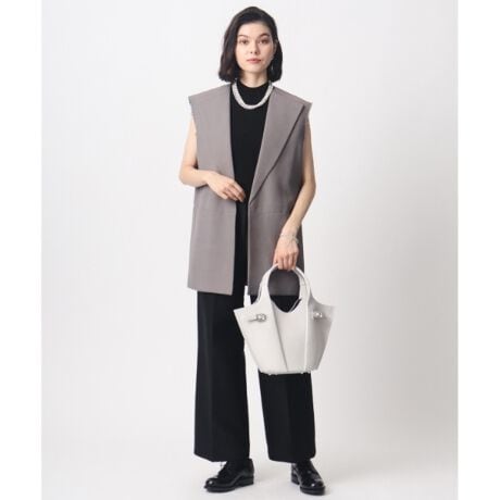 [^ԁFR9781180]1dĂȂł̗͂̊uA[`vobÔ悤ȊoŁAtɂ郌U[obOɎdグ܂BfC[gɂ҂Ȏ[͂ƃTCYŁAɂ͐܂ݎPhN{gz_[Ă@\ʂ[BْfꂽU[h^U[ɃCjOp[cƂɓ\荇킹Aǎȑfޓm1dĂɁBƌƃU[̃J[RgXg͂̂ЂƂBubNAICX^[zCgɂ͍D̗J[킹Ag̗ǂǋBO[W~zbgsN̐SrrbgȃJ[OANAO[~lCr[u[̐zF߂łBuhACR̐^J́Axgɒʂ悤ɔzuAANZT[̂悤ȋPŃfUC̃ANZgɁBU[h^U[ɂ̓Vo[̋YĂ܂BnhオF16 cmOFetƖ̊֌WɂAۂFČꍇ܂B܂Ap\REX}[gtHȂǂ̊ɂA኱iƉ摜̃J[قȂꍇ܂ByCɓo^zCɂȂACéwCɓo^x߂łBICTCg̊eACeɂun[g}[NvNbNĊȒPɒǉł܂BCɓACeA݌Ɏc킸EēׂȂǃLy[ΏۂɂȂꍇɂm点܂Bd:610g