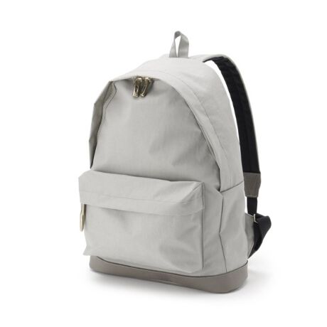 [^ԁFR9881620]x[VbNȃfUCƐꂽfނۓIȃobNpbNBfނ^J̋悤AfUC̓x[VbNɁBi̗ǂlJWA܂BCrX^ЂCORDURAx[XɁA\ʂɓE^R[eBO{ngpByƋx̃iCfނŁA܂܂łɂȂỹobNpbNɎdオ܂Bn̂鐶nȂ̂Ō^ꂵɂ̂|CgłBĂɂׂ͂~ߋ@\ngpAOƓɃt@Xi[t|PbgzuȂǁAX}[gȎpBA4TCYΉA13incPCΉV_[SFOFI[v|Pbg~1At@Xi[|Pbg~1FI[v|Pbg~2At@Xi[|Pbg~1Ɩ̊֌WɂAۂFČꍇ܂B܂Ap\REX}[gtHȂǂ̊ɂA኱iƉ摜̃J[قȂꍇ܂ByCɓo^zCɂȂACéwCɓo^x߂łBICTCg̊eACeɂun[g}[NvNbNĊȒPɒǉł܂BCɓACeA݌Ɏc킸EēׂȂǃLy[ΏۂɂȂꍇɂm点܂Bd:570g