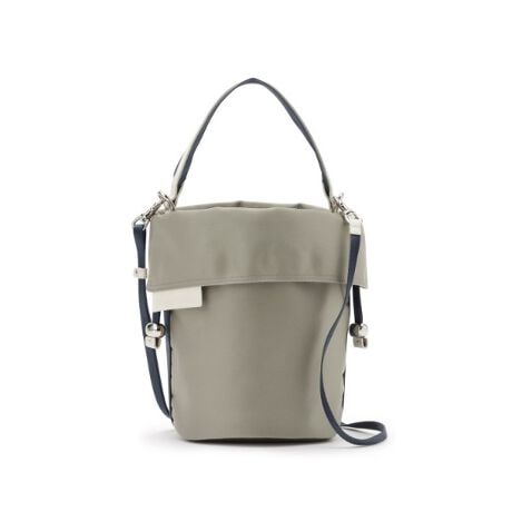 [^ԁFR9781610]n̂iC_Ȉۂ^GAV[YBВ^̃oPbǵAnhƎO\ȃV_[tŎAWĂ܂BtɃiCe[vgpĂAzFJ[őlJWAȃX^CoĂ܂BiȈۂȂX|[eB[ȑfފł܂Ƃ߂̂ŁAy₩ɂ܂Bt@bVł͂ȂAp˔Ă܂BnhオF13cmV_[SFŒ 114cm`ŒZ67cmOFV_[@\tFI[v|Pbg~2Ɩ̊֌WɂAۂFČꍇ܂B܂Ap\REX}[gtHȂǂ̊ɂA኱iƉ摜̃J[قȂꍇ܂ByCɓo^zCɂȂACéwCɓo^x߂łBICTCg̊eACeɂun[g}[NvNbNĊȒPɒǉł܂BCɓACeA݌Ɏc킸EēׂȂǃLy[ΏۂɂȂꍇɂm点܂Bd:300g(TvTCY)