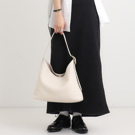 [^ԁFR9781690]NVJȘȂ܂ɁA̗VѐSvXłGCgByDesignzKA₷A_\x[VbNȃtHŁAsɍEꂸɂ^CXȃobOB\tgȃU[œWJĂ̂ŁAgނƂŏo邽݂₵Ȃ₩|CgłBV̏`[YāAJX^}CY邱Ƃ\łBC~bNXłVvŁAX^CO킸I[V[Yg܂B炵JX^}CYāAv̂}CobOĂByMaterialzv{̂炩╗őɊAi`ȃV{͂̃\tgVNU[B^U[ł͕\łȂAsψŗL@IȃV{ŁAӂƂ_炩GɂȂ܂Bʏ̃VNƂ͈Ⴂq[ghŔMȂJł̂Ŋvk߂邱ƂłA^Ƃ͈ႤǎŃi`ȃV{y߂܂BPCAA4TCYΉnhオF25`31cmOFnh@\ti4iK߁jFI[v|Pbg~2At@Xi[|Pbg~1yCɓo^zCɂȂACéwCɓo^x߂łBICTCg̊eACeɂun[g}[NvNbNĊȒPɒǉł܂BCɓACeA݌Ɏc킸EēׂȂǃLy[ΏۂɂȂꍇɂm点܂BƖ̊֌WɂAۂFČꍇ܂B܂Ap\REX}[gtHȂǂ̊ɂA኱iƉ摜̃J[قȂꍇ܂Bd:630g