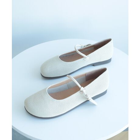 [^:TKxhc8661a]yDesign/StylingzEVvȃfUCŁA킹₷tbgV[YłBEv̕\ʂɂ̓[U[Jbg{AׂȎƒʋC܂BE{̃XgbvfUCANZgƂȂĂ܂Bs[XAV[gpcAfjȂǁAyŉKȃX^CyނƂł܂BӁEǑƖ̓ŁAۂ̏i̐FƃJ[ʉ摜̐FɎ኱̈Ⴂꍇ܂BEڍ׉摜ƕĂmF̏A܂悤肢v܂BEYJ[ɂČYAl[^OAfނȂǈقȂꍇ܂Aiɂ͕ς育܂̂ŗ\߂ByTCYz22.5cm ~ 25.0cm