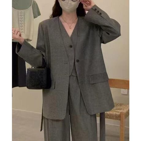 [^:mte56558a]fUC~j}ȃm[J[fUCƃEGXgxg̃WPbgBEGXg̃{͎RɃVGbg𒲐ł܂BX^CAbvʂQŏ_炩ȑfފƗJ[WJŁAJWAɂtH[}ɂL􂵂܂Bfރ[^[glbNjbgJbg\[ƍ킹āAX}[gȏH~R[fɁBXbNX^CgXJ[gƑgݍ킹āAꂢ߃ItBXX^CɂBfjƍ킹āAJWAŃ_ȃX^COɂ҂łB72.5 g55 41 ŏ61.5